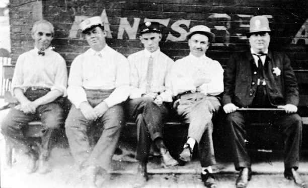Peiser the tailor, Klink the milkman, the delivery man, the Italian restaurant owner, O’Hearn the policeman—copyright (c) 2015 by the Center for Southern Folklore (from the Peiser Family Collection)