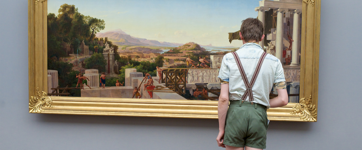 People Who Look Like the Paintings They're Looking At A Photo Project