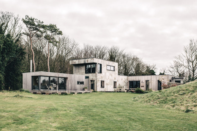 Rachel Cusk's house is an austere, experimental, hyper ...