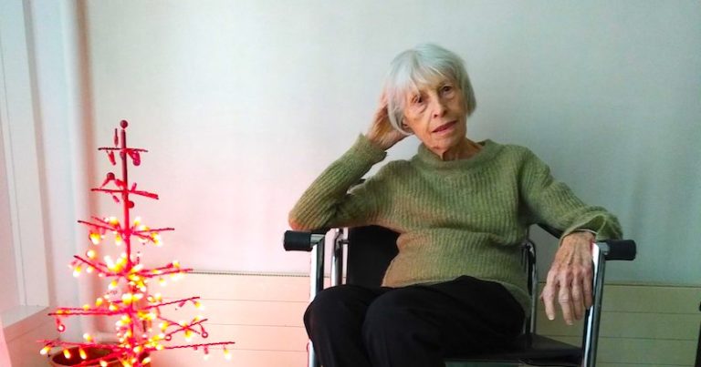 How Claire Malroux’s Translations of Emily Dickinson Shaped Her Own Poetry