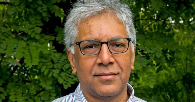 Poet Vijay Seshadri on Loss and Writing as Therapy