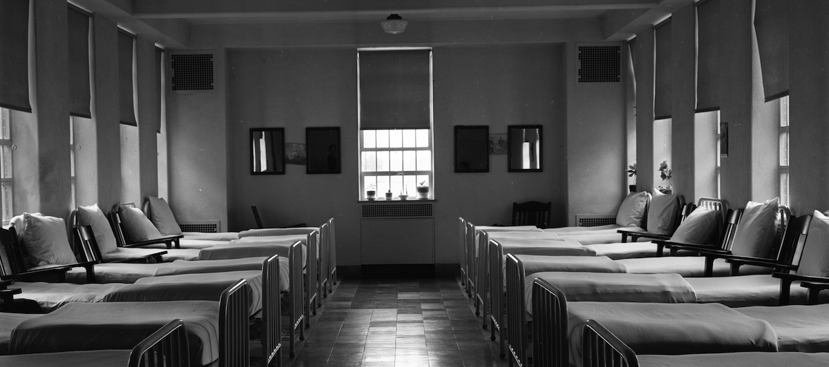 When Death Comes: An Oncology Nurse Finds Solace in Mary Oliver - Vimarsana News